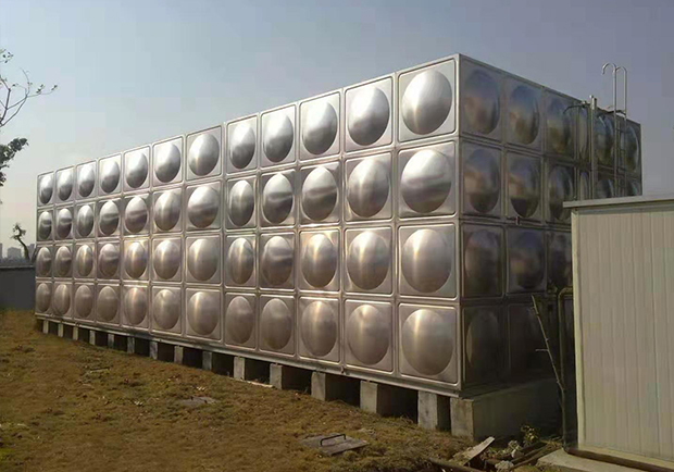 根據不銹鋼水箱的形狀該有哪些分類？